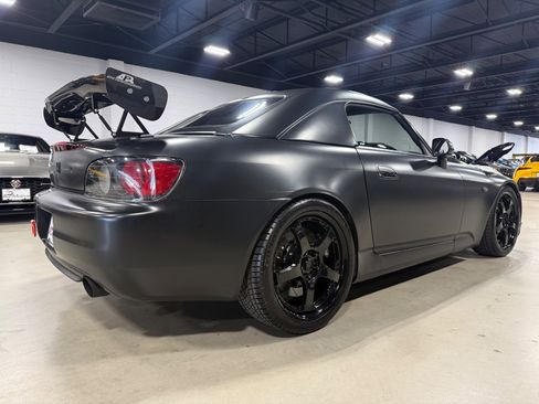 Used 2001 Honda S2000 image 13