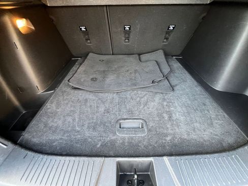 Used 2025 Chevrolet Trax LT image 31