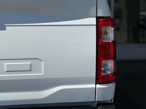 Used 2021 Ford F150 XL w/ Equipment Group 101A High AWD/4WD image 13
