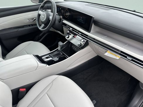 New 2025 Hyundai Tucson SEL FWD image 9