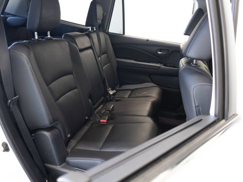 Used 2022 Honda Pilot Touring image 24