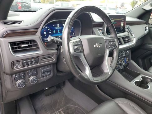 Used 2023 Chevrolet Suburban Z71 w/ Z71 Off-Road Package image 10