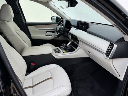 Certified 2024 MAZDA CX-90 3.3 Turbo w/ Premium Plus Pkg AWD/4WD image 16