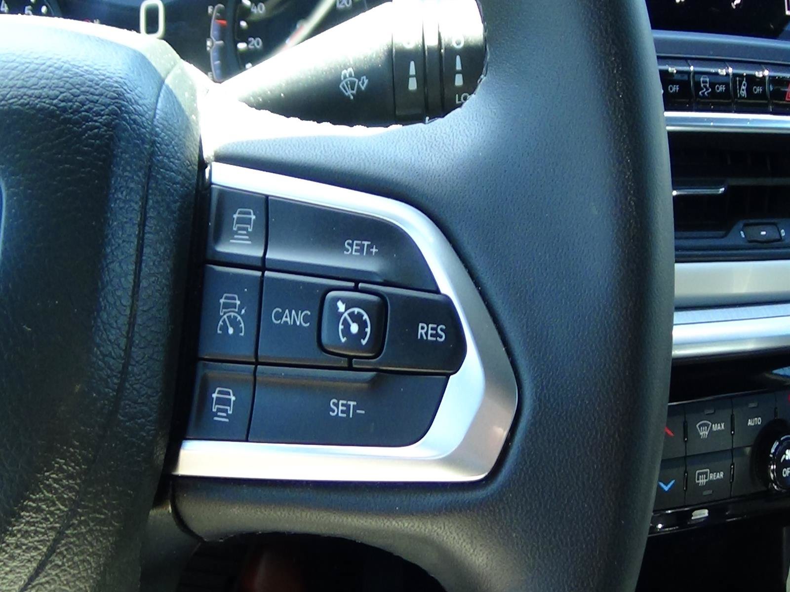 Certified 2025 Jeep Compass Limited AWD/4WD image 23