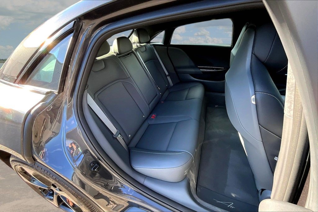 Used 2024 Lucid Air Pure RWD image 26