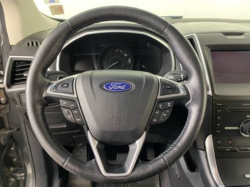 Used 2016 Ford Edge Titanium w/ Equipment Group 301A AWD/4WD image 23
