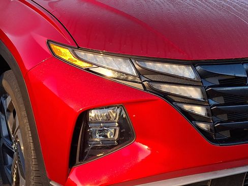 Used 2023 Hyundai Tucson SEL w/ Convenience Package AWD/4WD image 7