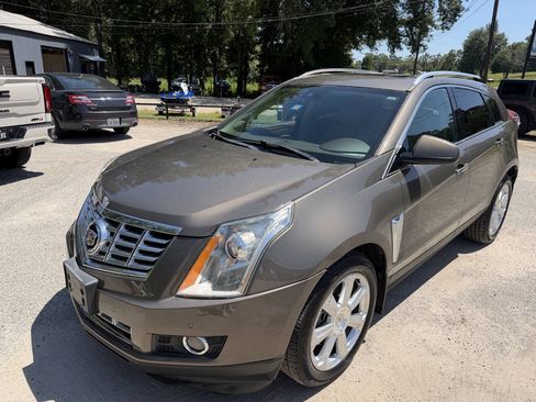 Used 2016 Cadillac SRX Performance w/ Driver Awareness Package FWD image 3