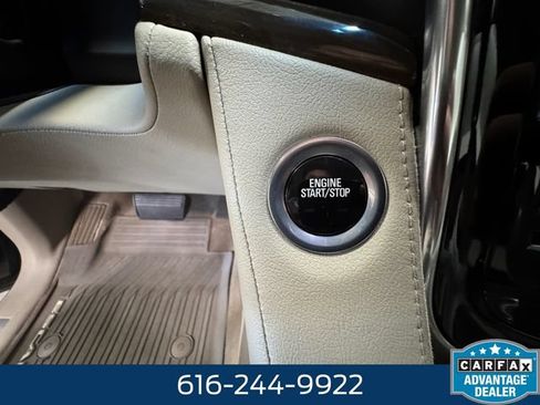 Used 2018 Cadillac Escalade Luxury AWD/4WD image 20