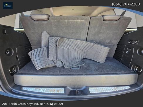 Used 2019 Cadillac Escalade Luxury AWD/4WD image 28