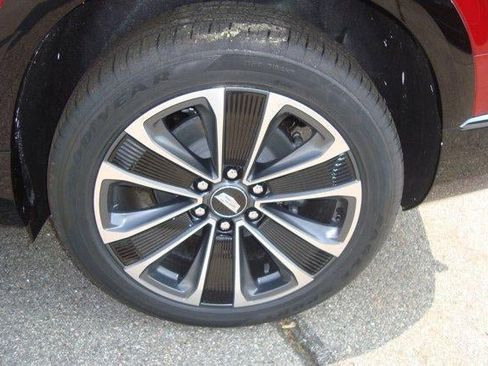 New 2026 Cadillac Vistiq Sport image 7