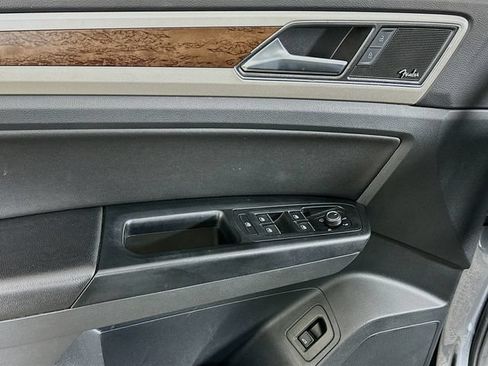 Used 2019 Volkswagen Atlas SEL Premium AWD/4WD image 10