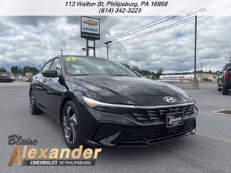Used 2025 Hyundai Elantra SEL FWD video 1