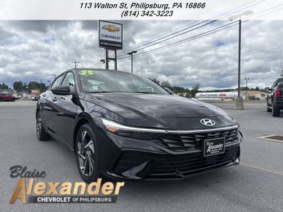 Used 2025 Hyundai Elantra SEL
