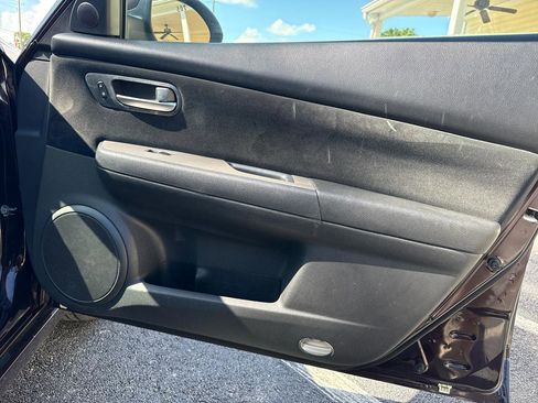 Used 2010 MAZDA MAZDA6 i Sport FWD image 13