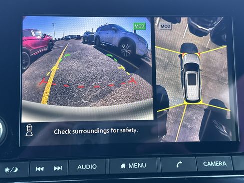 Used 2023 Nissan Pathfinder Rock Creek image 13