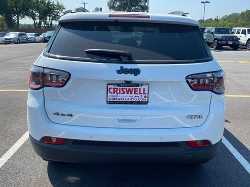 New 2025 Jeep Compass Latitude w/ Sun & Sound Group image 6