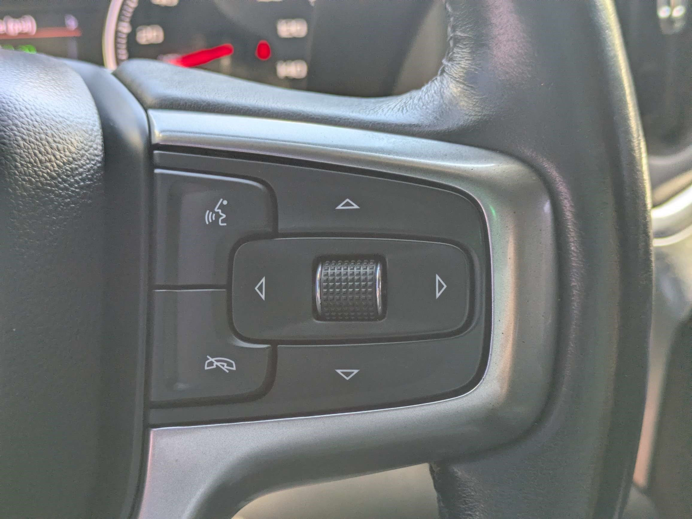 Used 2021 Chevrolet Silverado 1500 RST AWD/4WD image 25