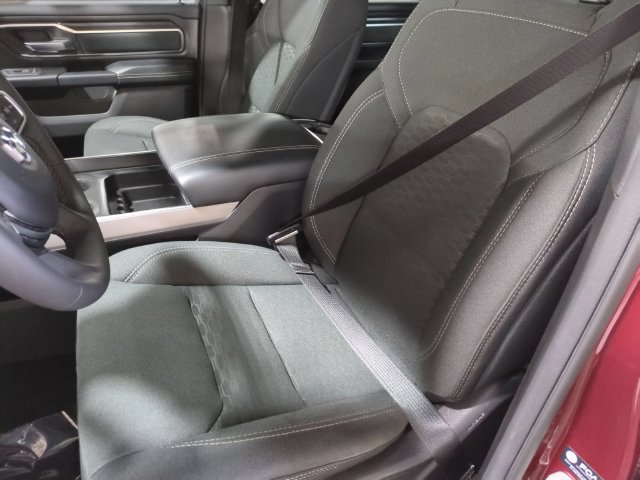 Used 2025 RAM 1500 Big Horn AWD/4WD image 12