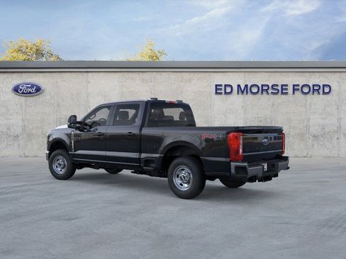 New 2025 Ford F250 XL w/ FX4 Off-Road Package image 4