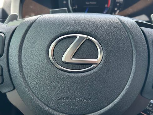 Used 2024 Lexus IS 500 RWD image 37