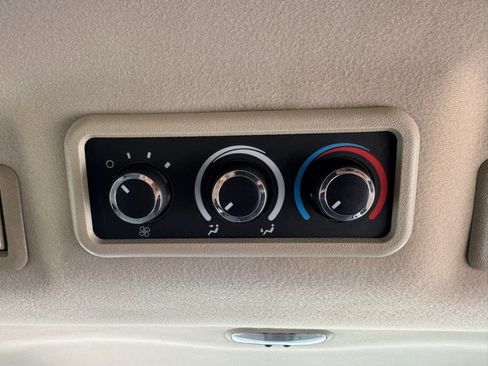 Used 2015 Chevrolet Express 2500 LS image 36