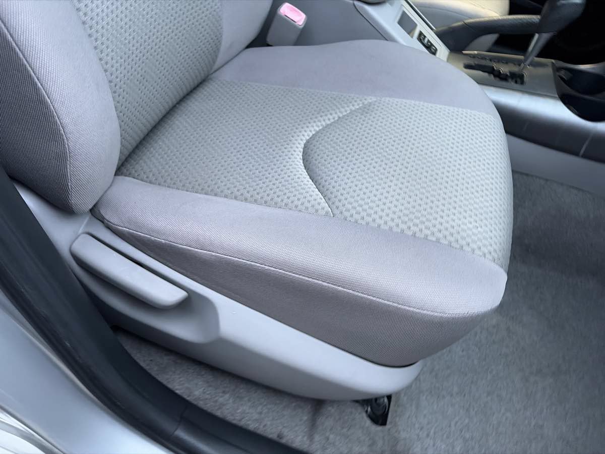 Used 2007 Toyota RAV4 2WD image 29