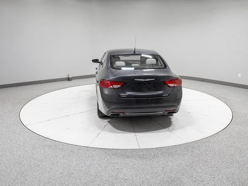 Used 2016 Chrysler 200 Limited w/ Convenience Group image 28