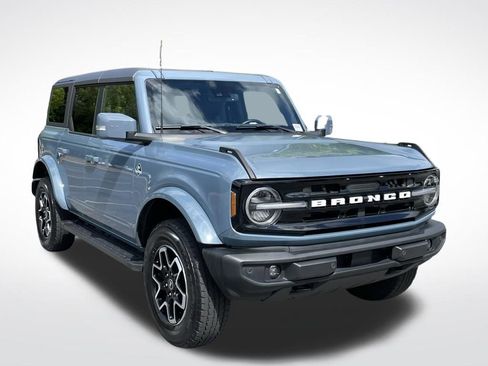 Used 2024 Ford Bronco Outer Banks AWD/4WD image 8