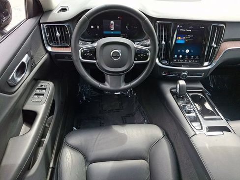 Used 2023 Volvo S60 T8 Plus AWD/4WD image 11