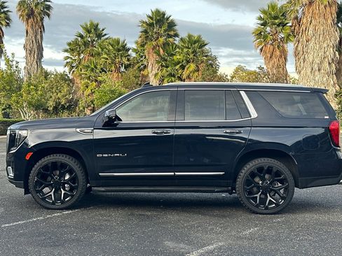 Used 2021 GMC Yukon Denali image 6