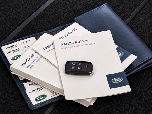 Used 2014 Land Rover Range Rover Supercharged AWD/4WD image 29