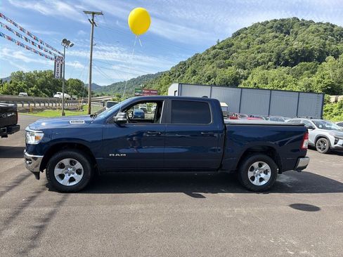 Used 2022 RAM 1500 Big Horn AWD/4WD image 9