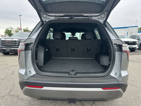 Certified 2026 Chevrolet Equinox LT w/ Convenience Package II AWD/4WD image 9