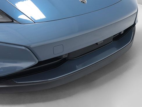 Certified 2025 Porsche Taycan GTS AWD/4WD image 24