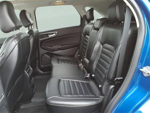 Used 2023 Ford Edge SEL w/ Convenience Package image 28