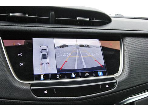 Used 2022 Cadillac XT5 Premium Luxury w/ Technology Package image 22