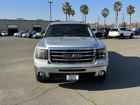 Used 2013 GMC Sierra 1500 SLE w/ Power Tech Package image 4