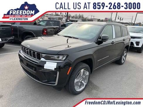 New 2026 Jeep Grand Cherokee L Limited image 1