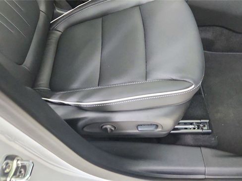 Used 2026 Buick Encore GX Avenir w/ Avenir Technology Package image 43