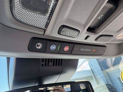 Used 2022 GMC Sierra 1500 Denali AWD/4WD image 45