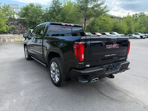 Used 2023 GMC Sierra 1500 Denali AWD/4WD image 3