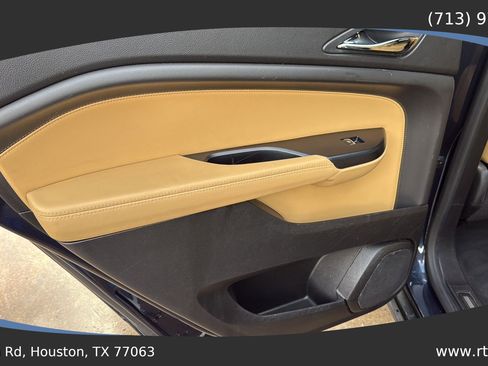 Used 2014 Cadillac SRX Luxury w/ Driver Awareness Package image 25