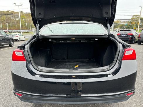 Used 2023 Chevrolet Malibu LS FWD image 23
