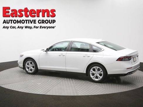 Used 2023 Honda Accord LX image 61
