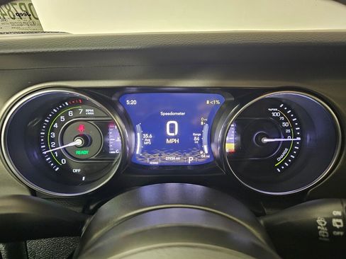 Used 2023 Jeep Wrangler Unlimited AWD/4WD image 23