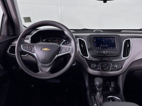 Used 2022 Chevrolet Equinox LT w/ LPO, Floor Liner Package AWD/4WD image 23