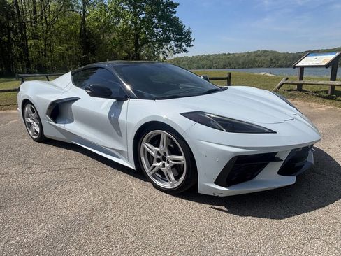 Used 2020 Chevrolet Corvette Stingray Preferred Cpe w/ 2LT Preferred Equipment Group image 1
