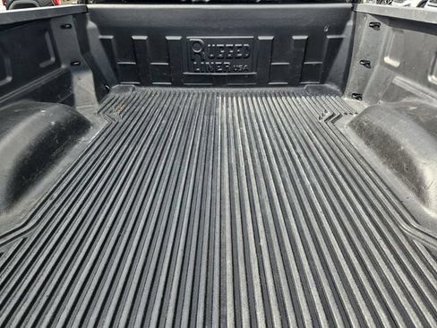Used 2025 Chevrolet Silverado 2500 LT w/ Convenience Package AWD/4WD image 17