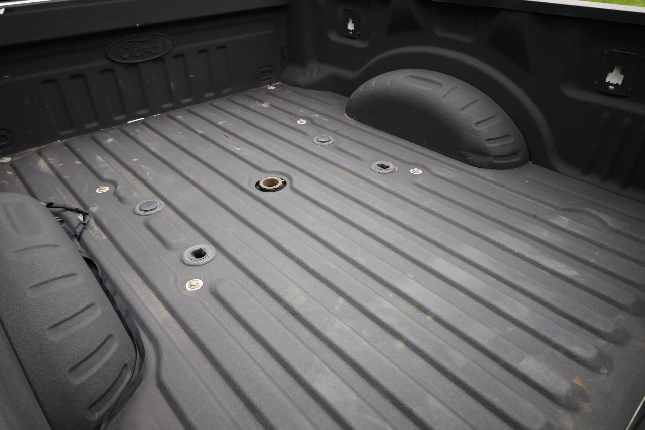 Used 2020 Ford F250 Platinum AWD/4WD image 19